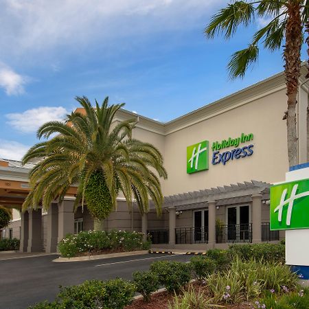Holiday Inn Express Jacksonville Beach By Ihg Exterior photo