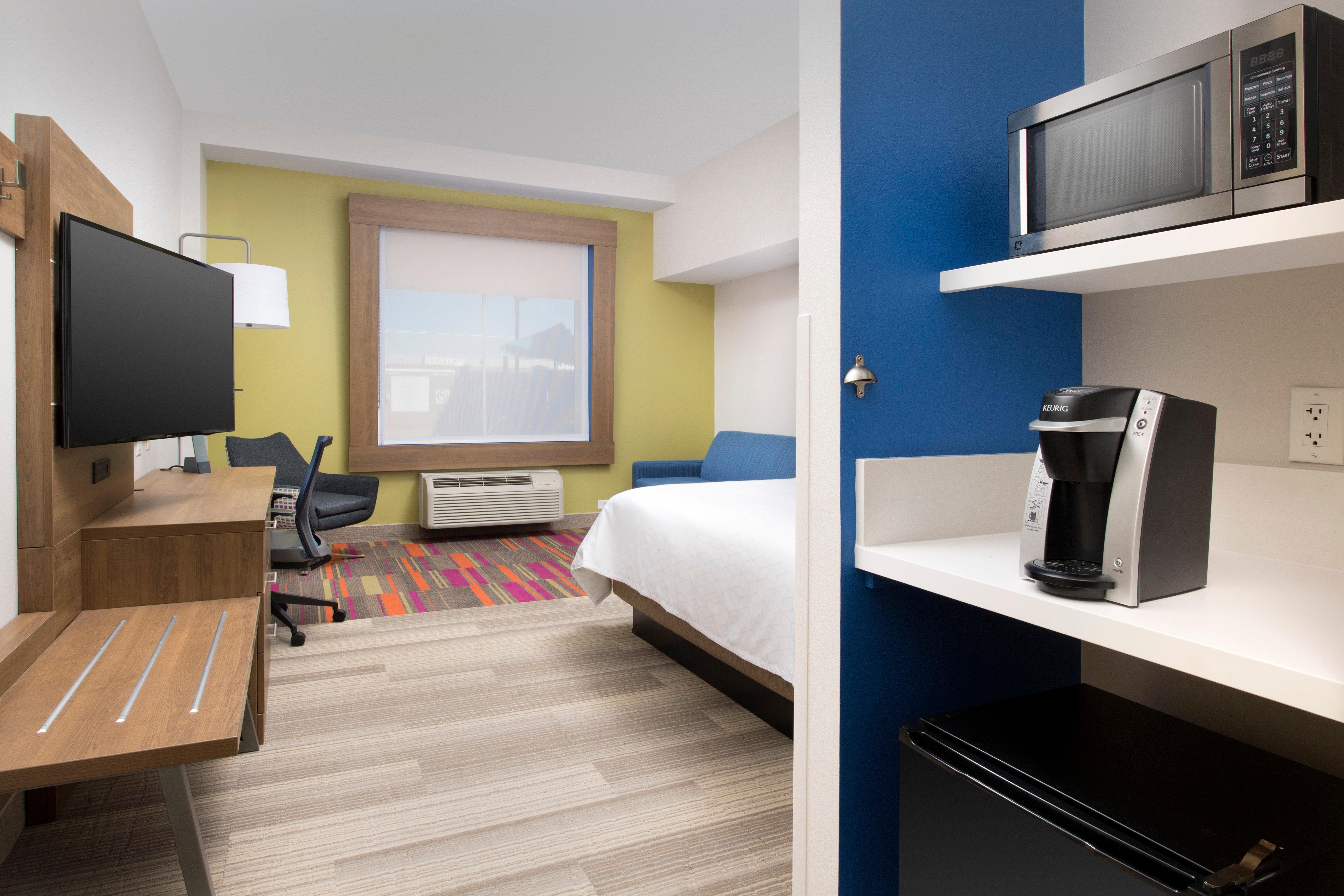 Holiday Inn Express Jacksonville Beach By Ihg Exterior photo